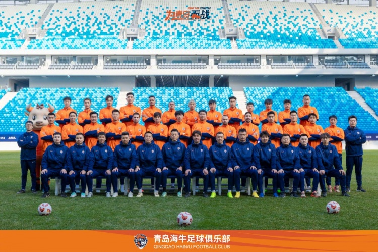  青島海牛一線(xiàn)隊名單：老將鄭龍、薩里奇坐鎮，金洋洋等新援在列