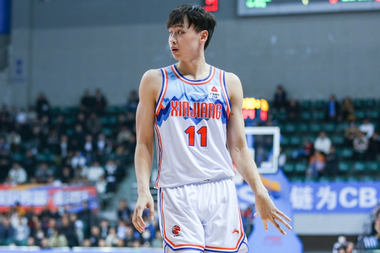  中規中矩！齊麟8中4拿到15分6籃板 有4失誤&正負值-10