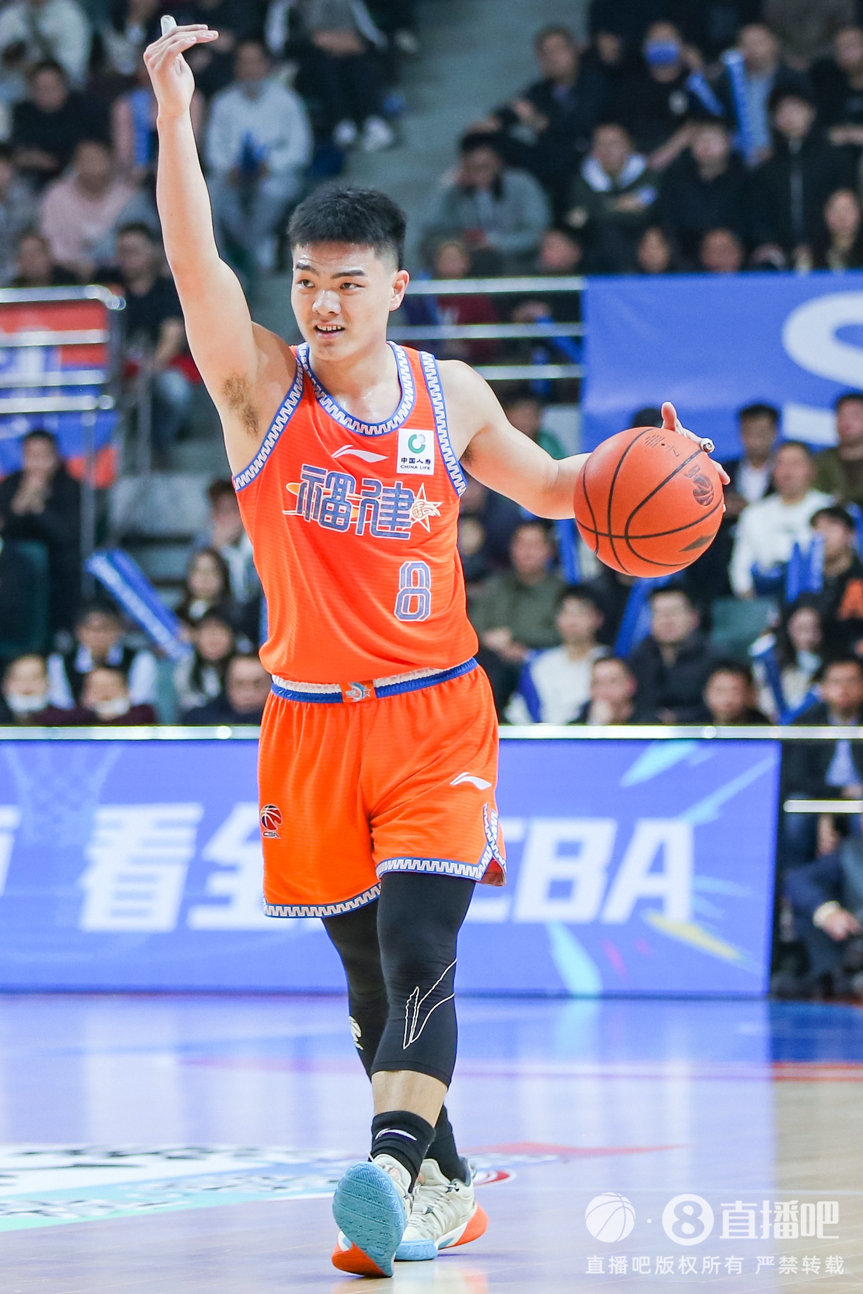  高效替補！黎伊揚11投7中貢獻17分2板4助3斷