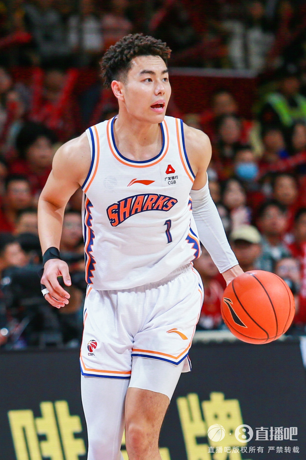  狀態(tài)火熱！李添榮15投10中&三分12中7 得到28分3板2助