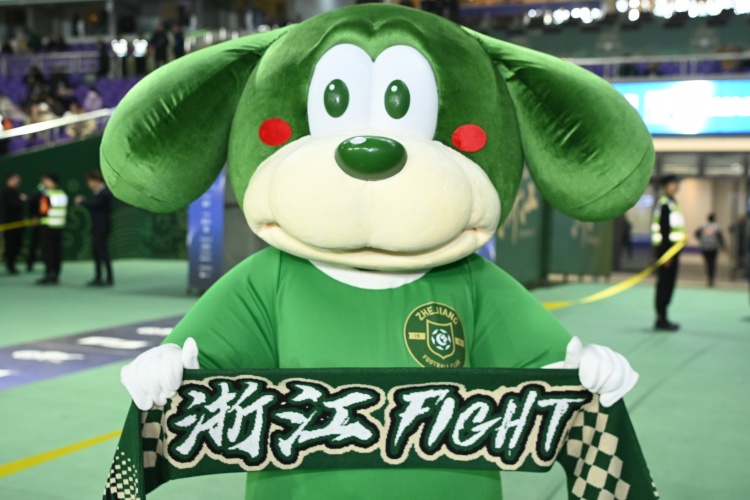 記者：為精簡(jiǎn)人數和優(yōu)化年齡結構，浙江隊今年可能不會(huì )報滿(mǎn)35人