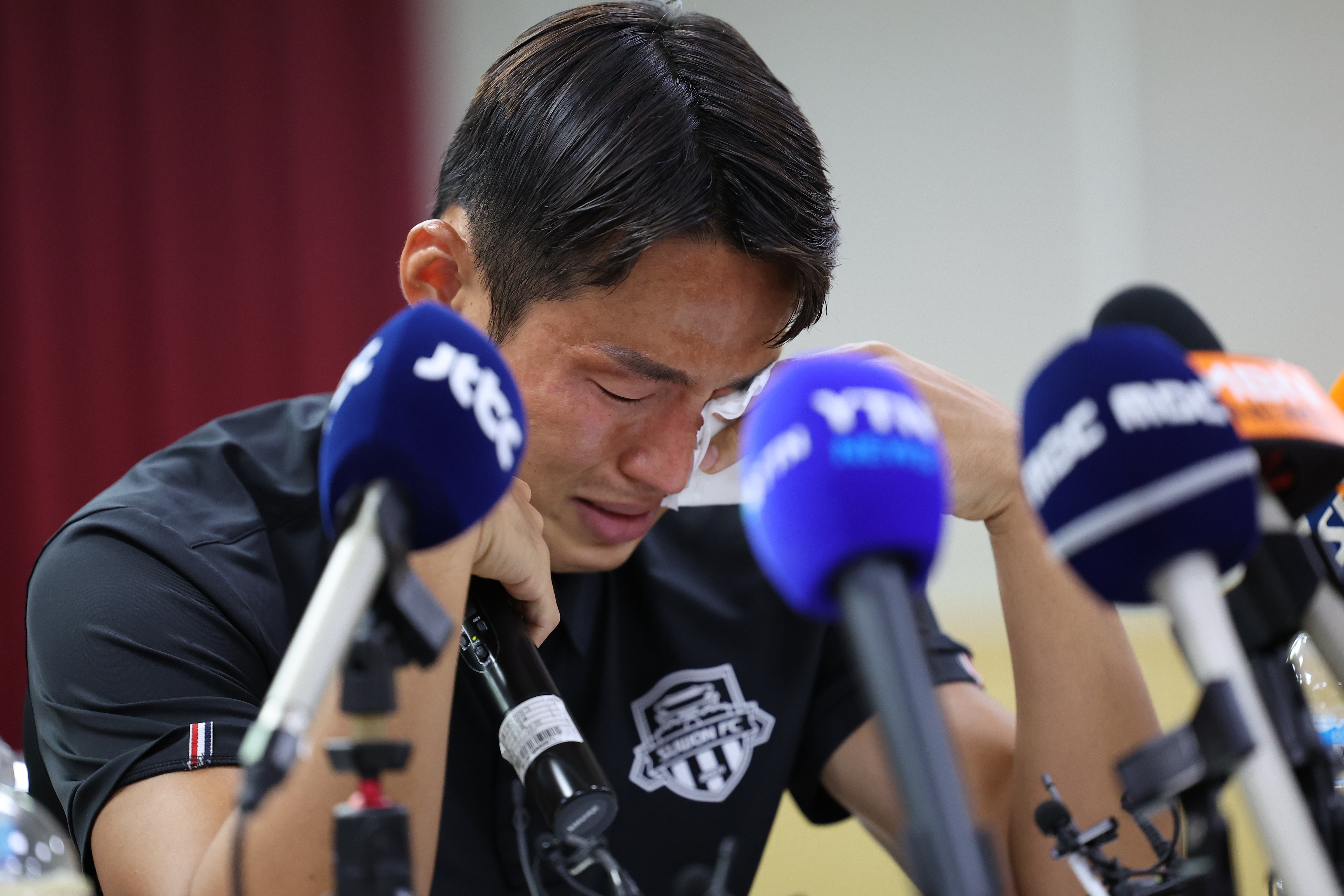  孫準浩證言：2-2海港那場(chǎng)金敬道讓我慢點(diǎn)踢，我沒(méi)多想就同意了