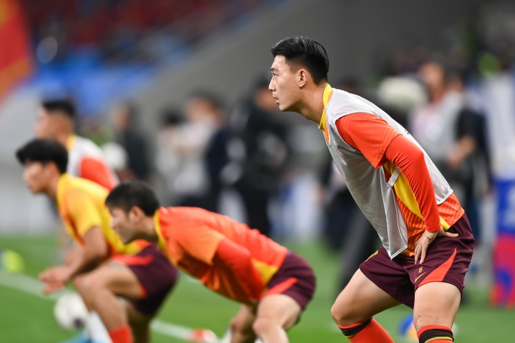  足球報：張玉寧、蔣圣龍均有不同程度傷病，伊萬(wàn)未讓在熱身賽出場(chǎng)