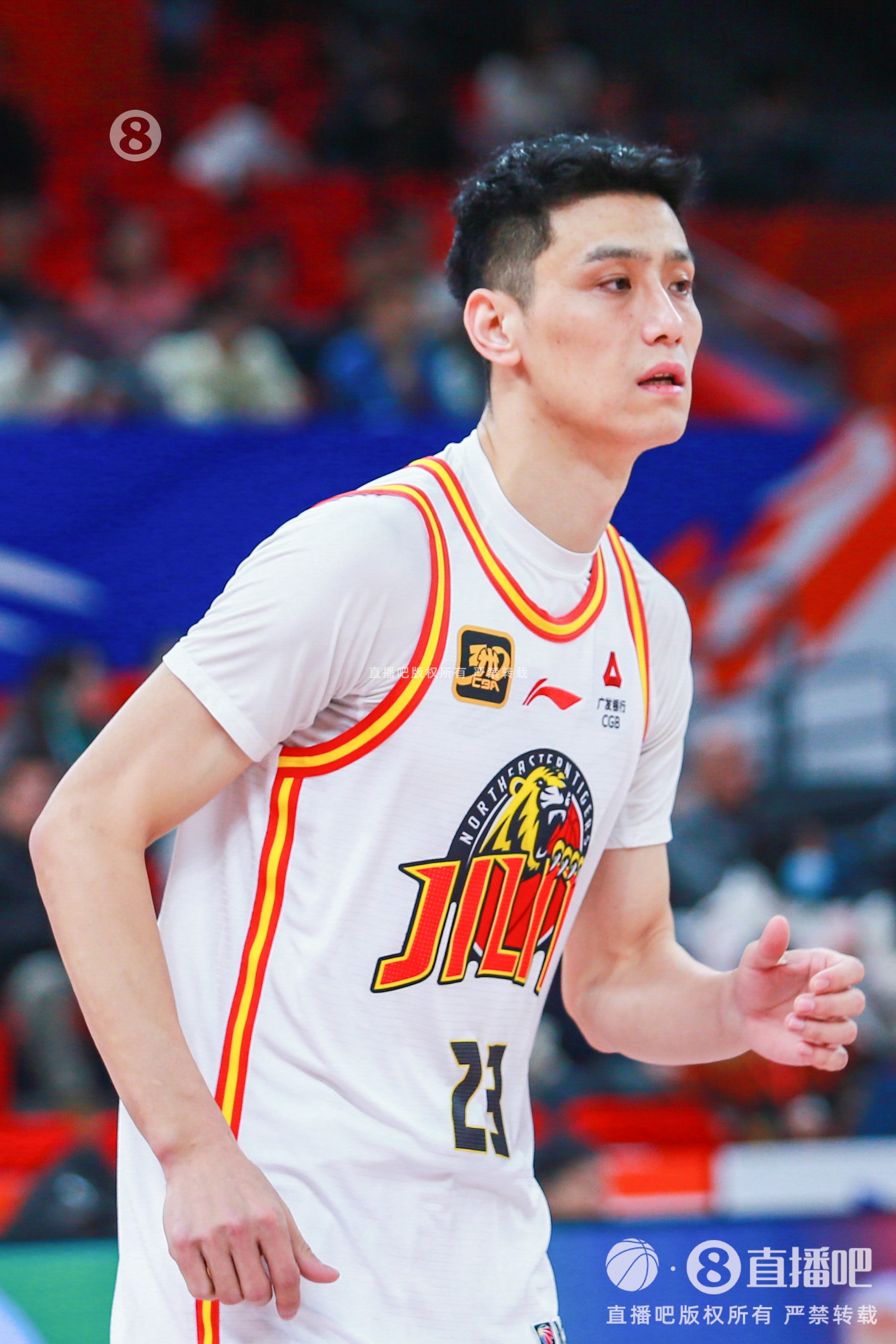  亮眼發(fā)揮！欒利程替補27分鐘 投籃&罰球皆6中6貢獻20分2板2助