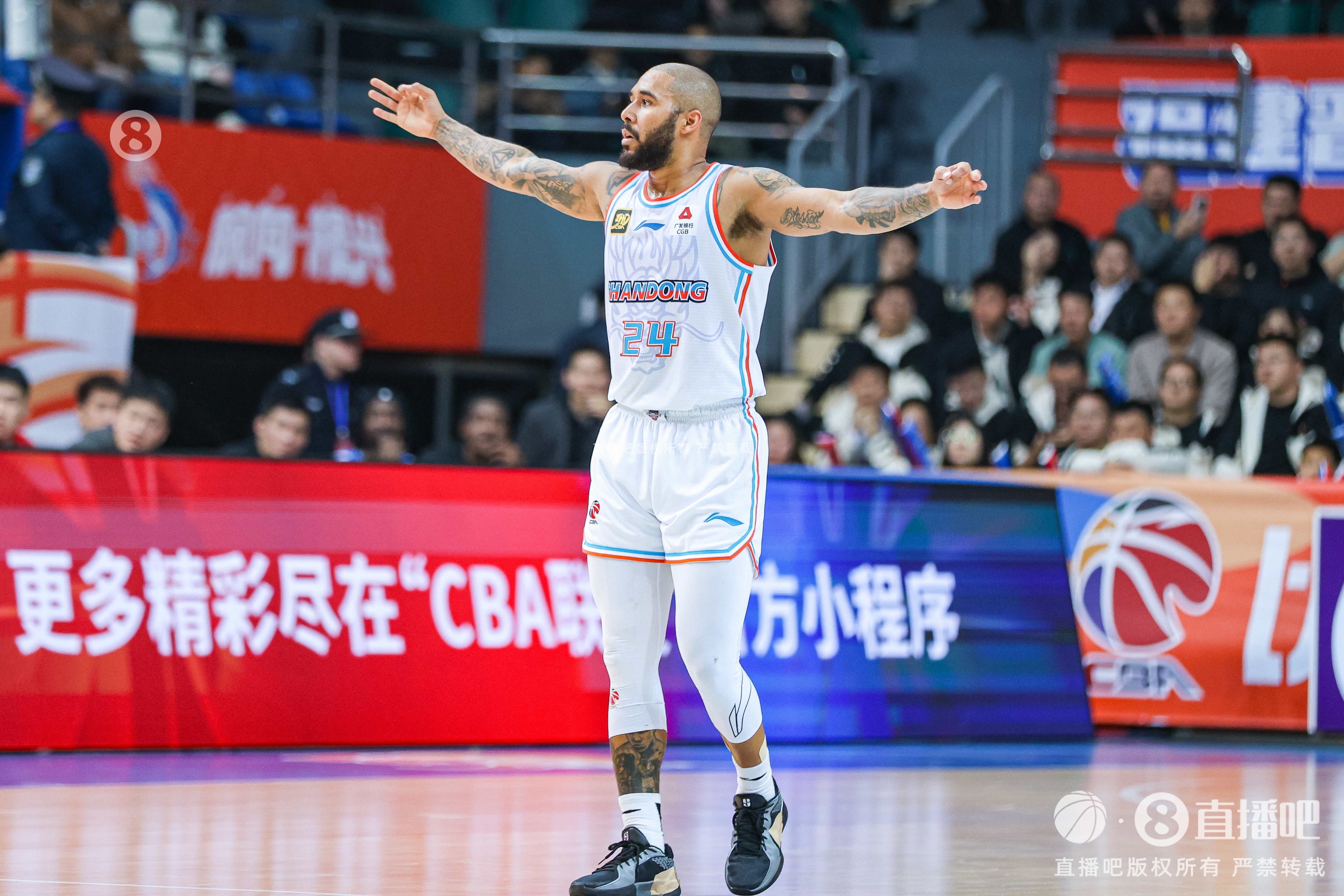 奈何隊友短路！摩爾19中12空砍31分 末節狂砍22分