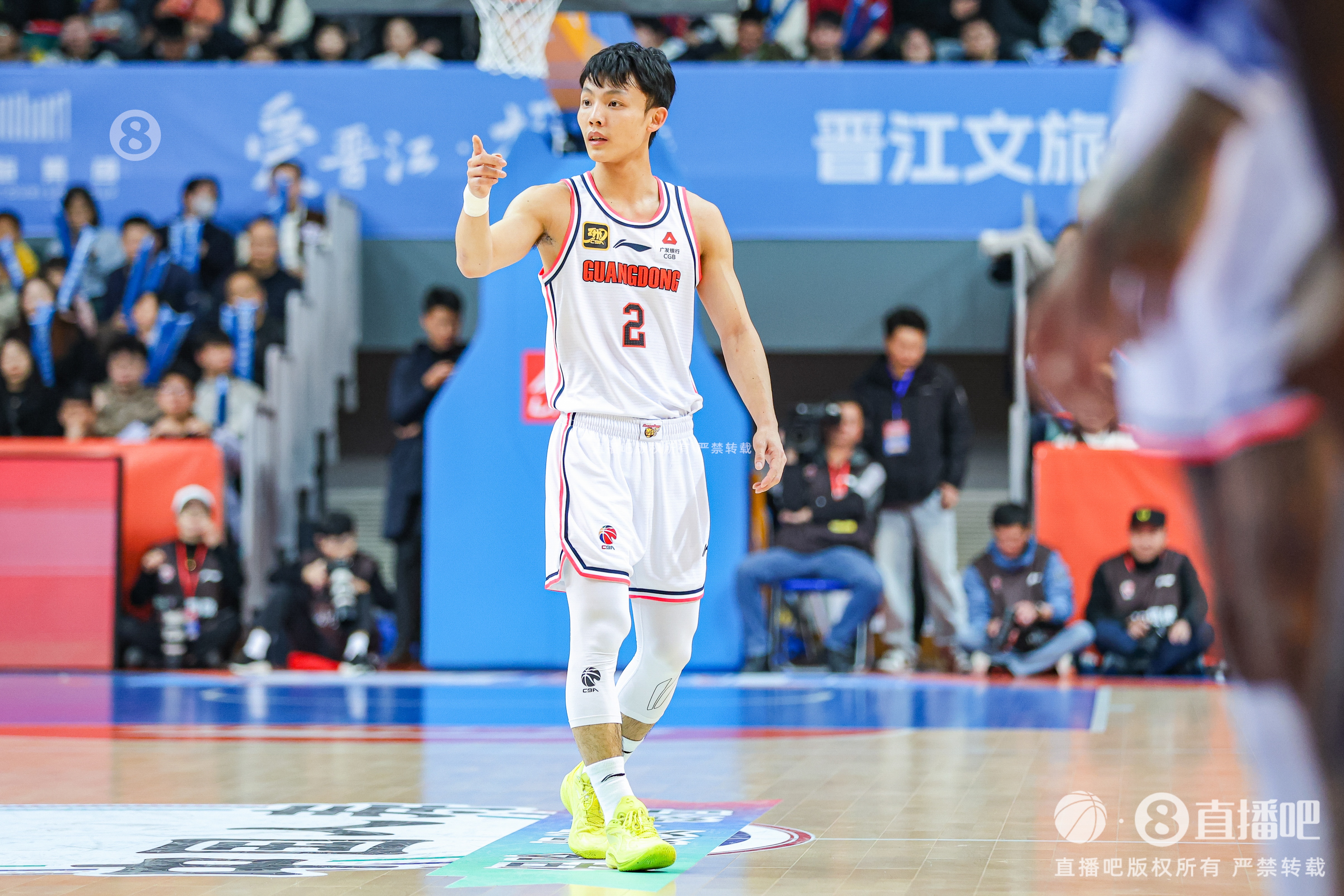  徐杰：身高不是打籃球的唯一標準 努力、勤奮、自律也是天賦