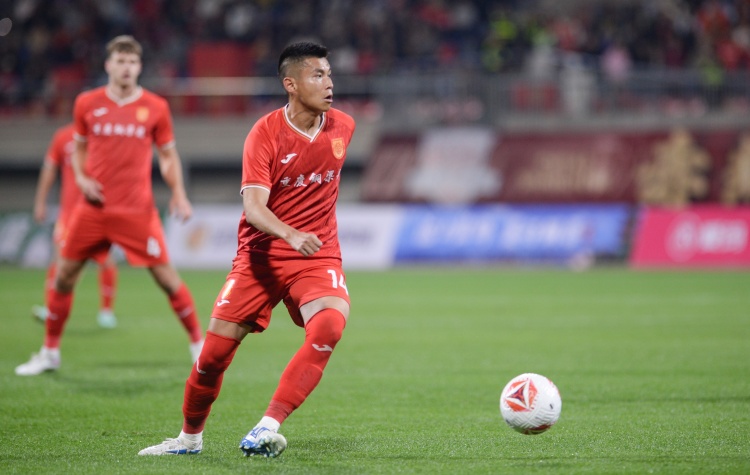  重慶銅梁龍官方：程燁桐傷缺2-3周，黃希揚傷缺1周